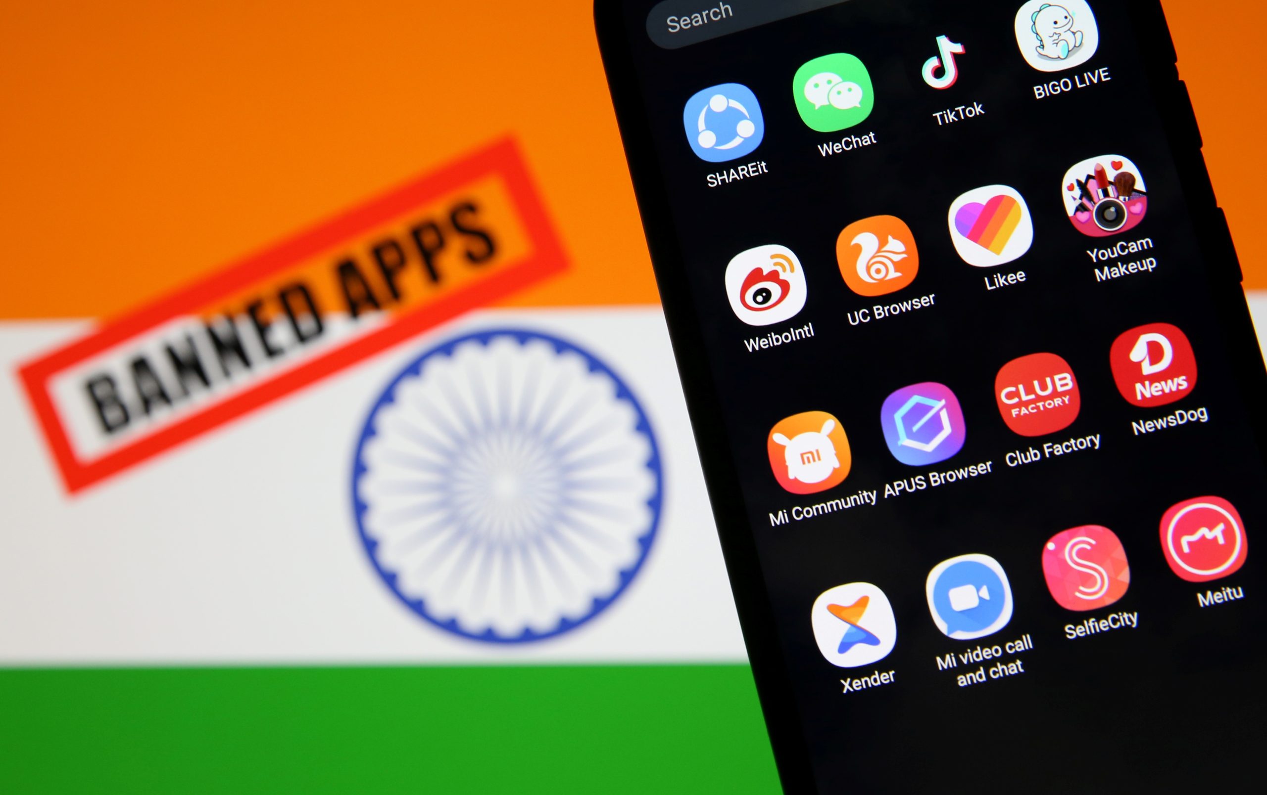Center blocks 14 mobile messenger apps being used by terrorist